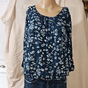Daisy Fuentes Navy Floral Blouse